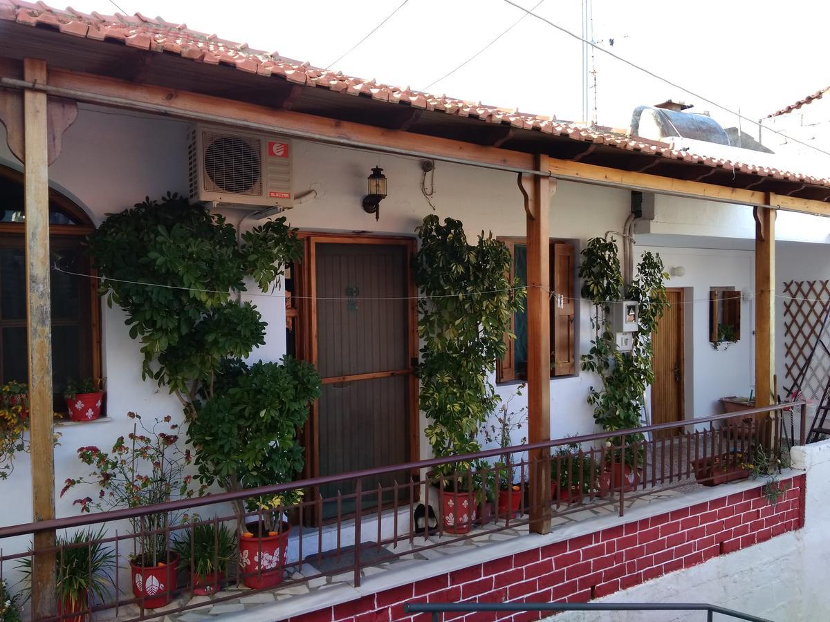 Kotroni Studios Skiathos Town Exterior foto